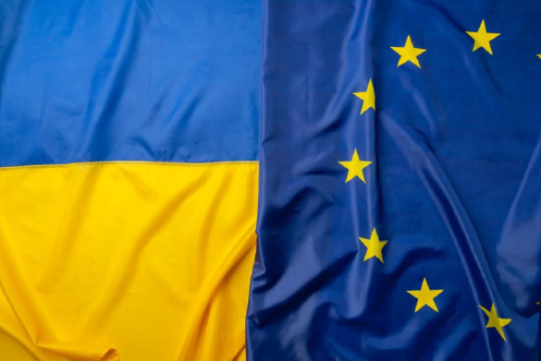 Ukraine and EU flags 